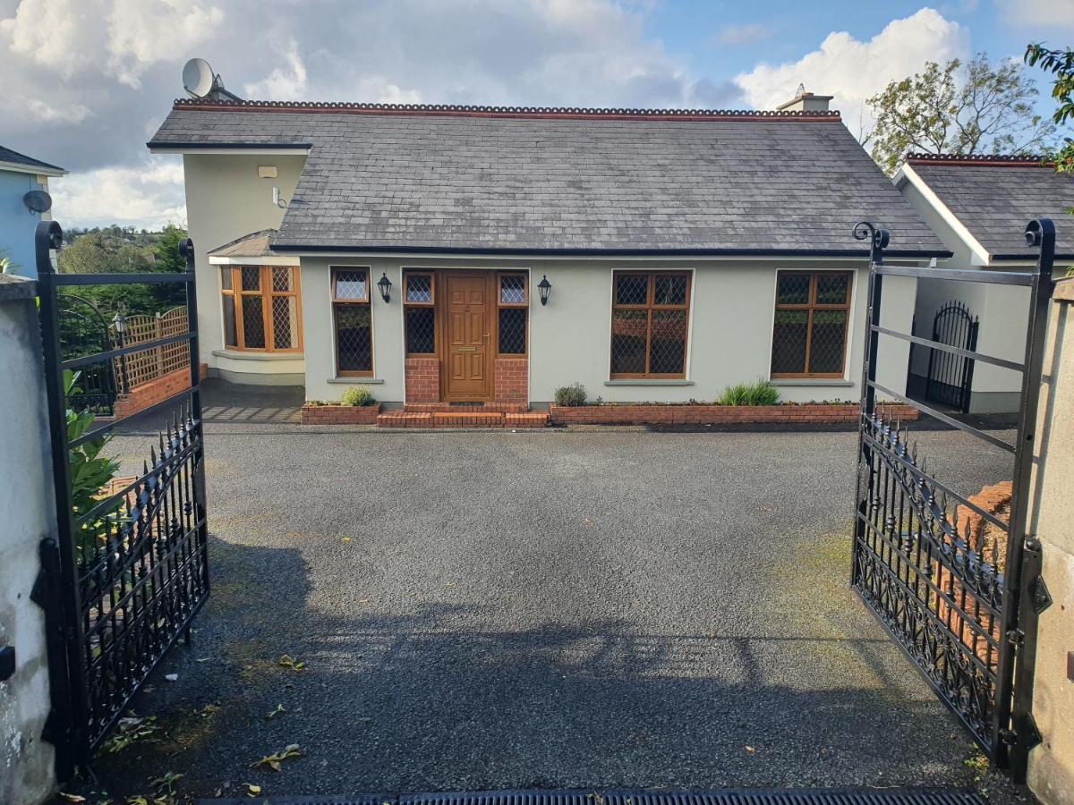 Hillcrest House Bed & Breakfast Carrick on Shannon Екстериор снимка