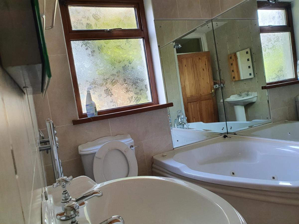 Hillcrest House Bed & Breakfast Carrick on Shannon Екстериор снимка